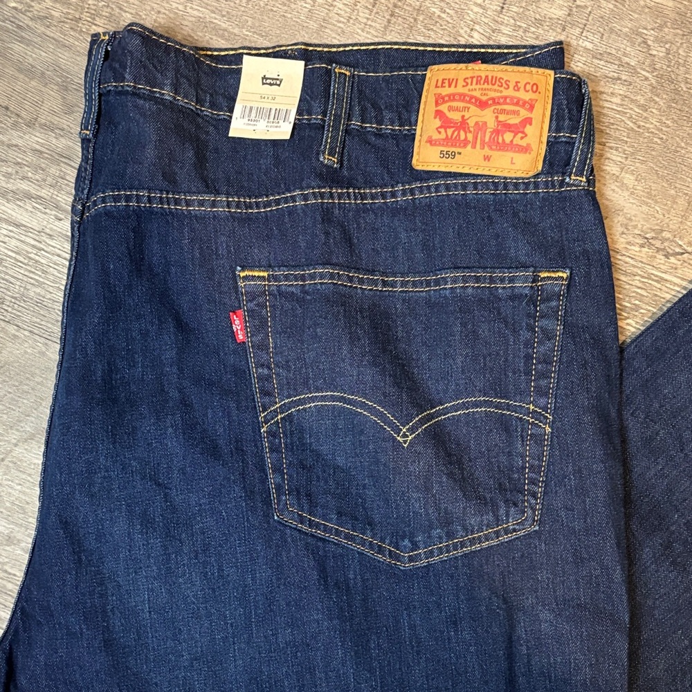 Levi's Men's 559 54 x 32  Dark Blue Relaxed  Fit Jeans Straight Leg Big & Tall